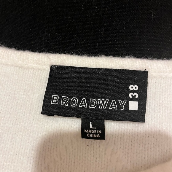 Broadway 38 Wool Blend Pearl Embellished Crop Tank Top, Size Large - Picture 6 of 6